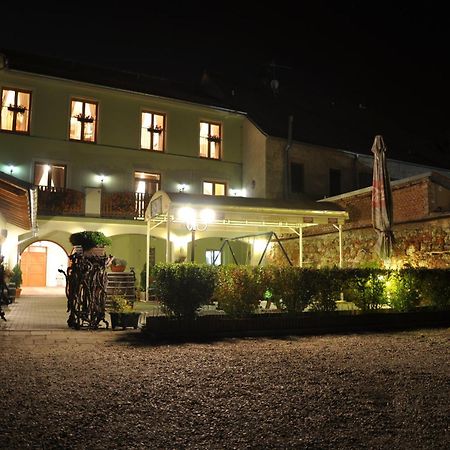 Penzion Valtice Dış mekan fotoğraf