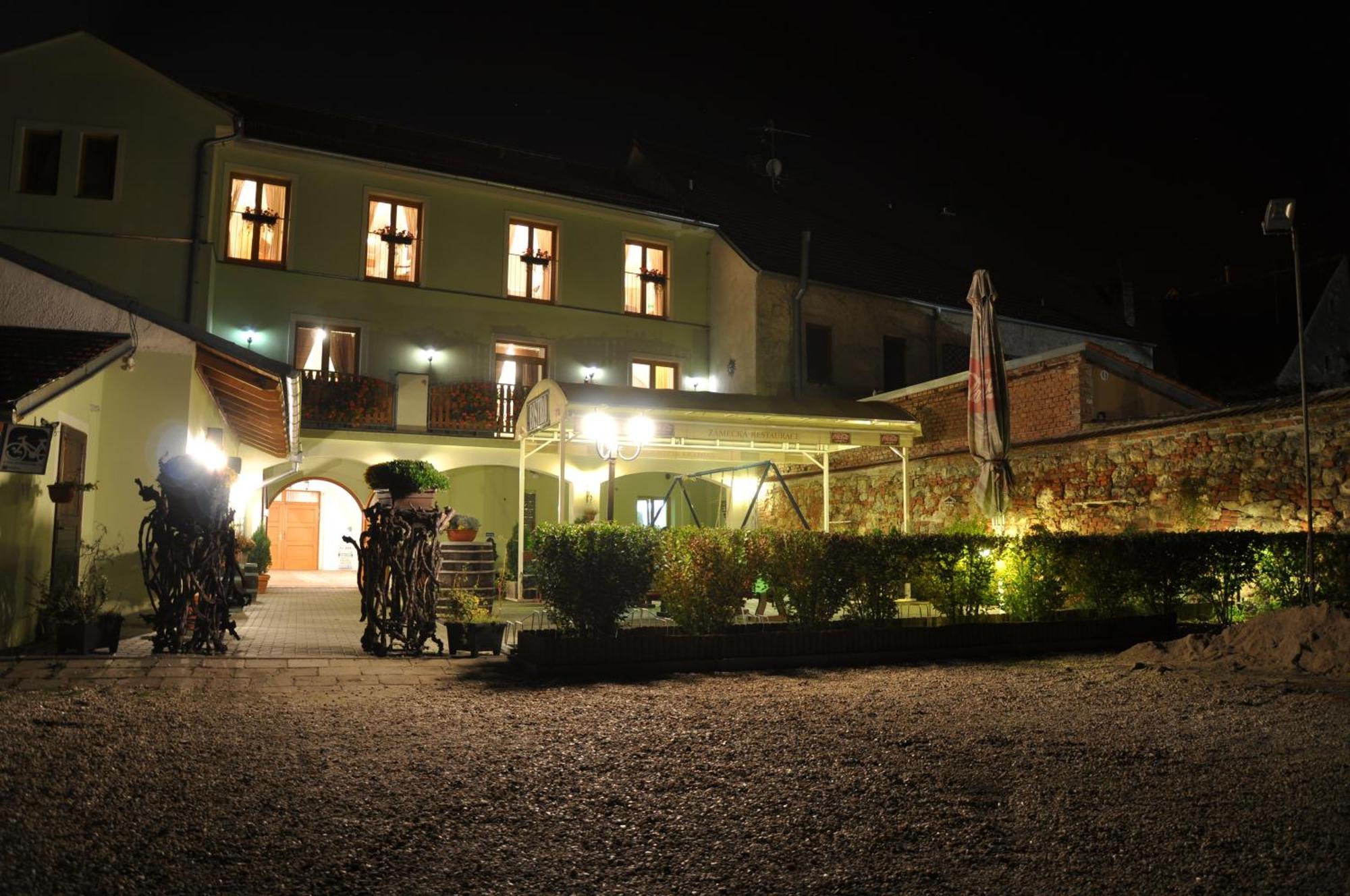 Penzion Valtice Dış mekan fotoğraf